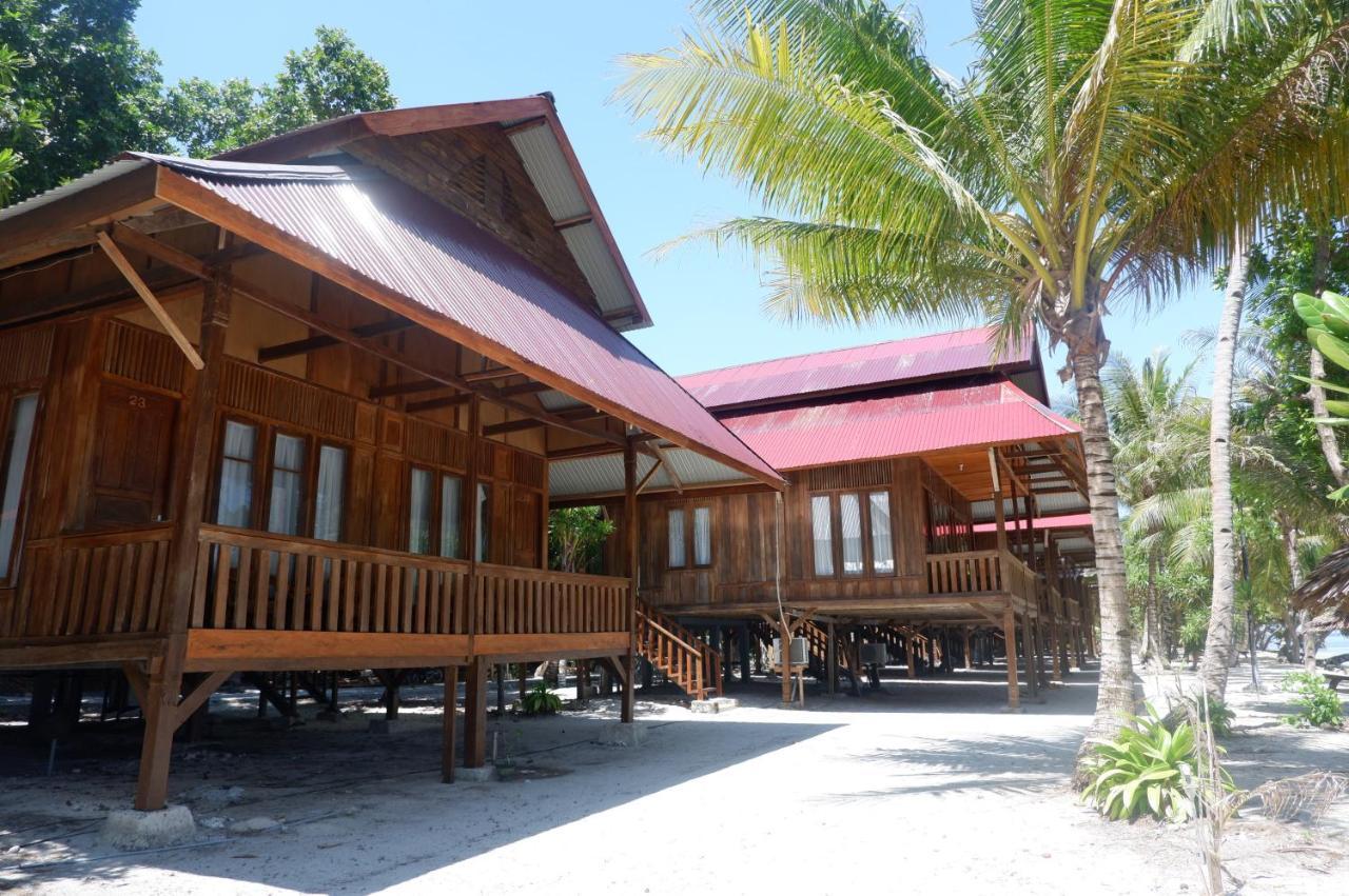 Wakatobi Patuno Diving And Beach Resort By Sahid Wanci ภายนอก รูปภาพ