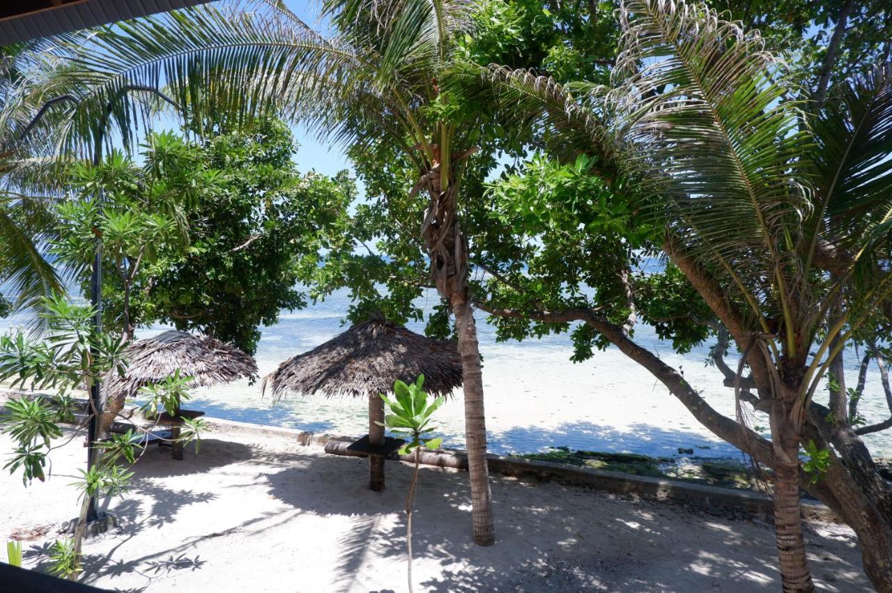 Wakatobi Patuno Diving And Beach Resort By Sahid Wanci ภายนอก รูปภาพ