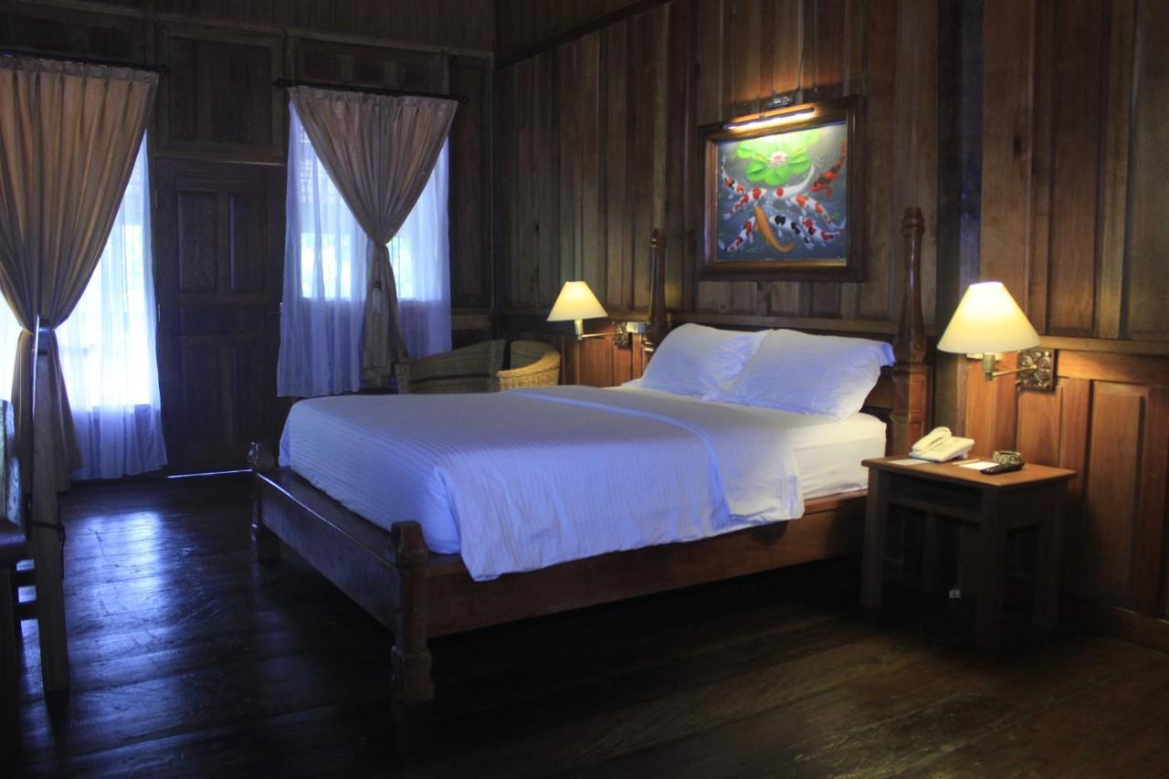 Wakatobi Patuno Diving And Beach Resort By Sahid Wanci ภายนอก รูปภาพ