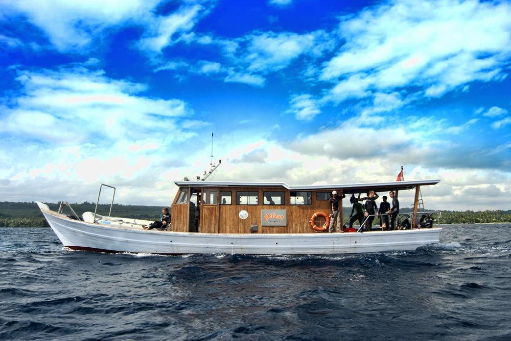 Wakatobi Patuno Diving And Beach Resort By Sahid Wanci ภายนอก รูปภาพ